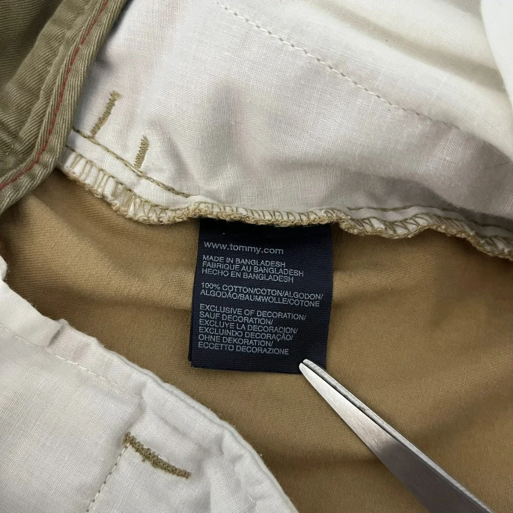 Tommy Hilfiger Pants Men's Size 38x32 Beige Khaki‎ Flat Front Solid